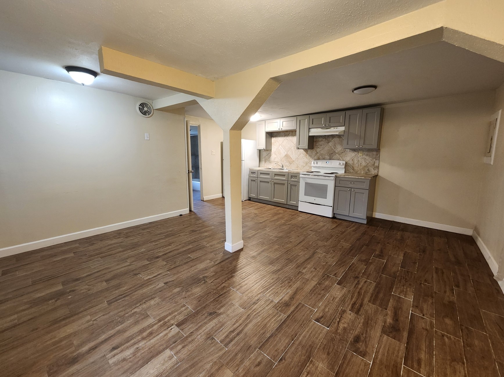 4203 Polk Street A Property Photo 7