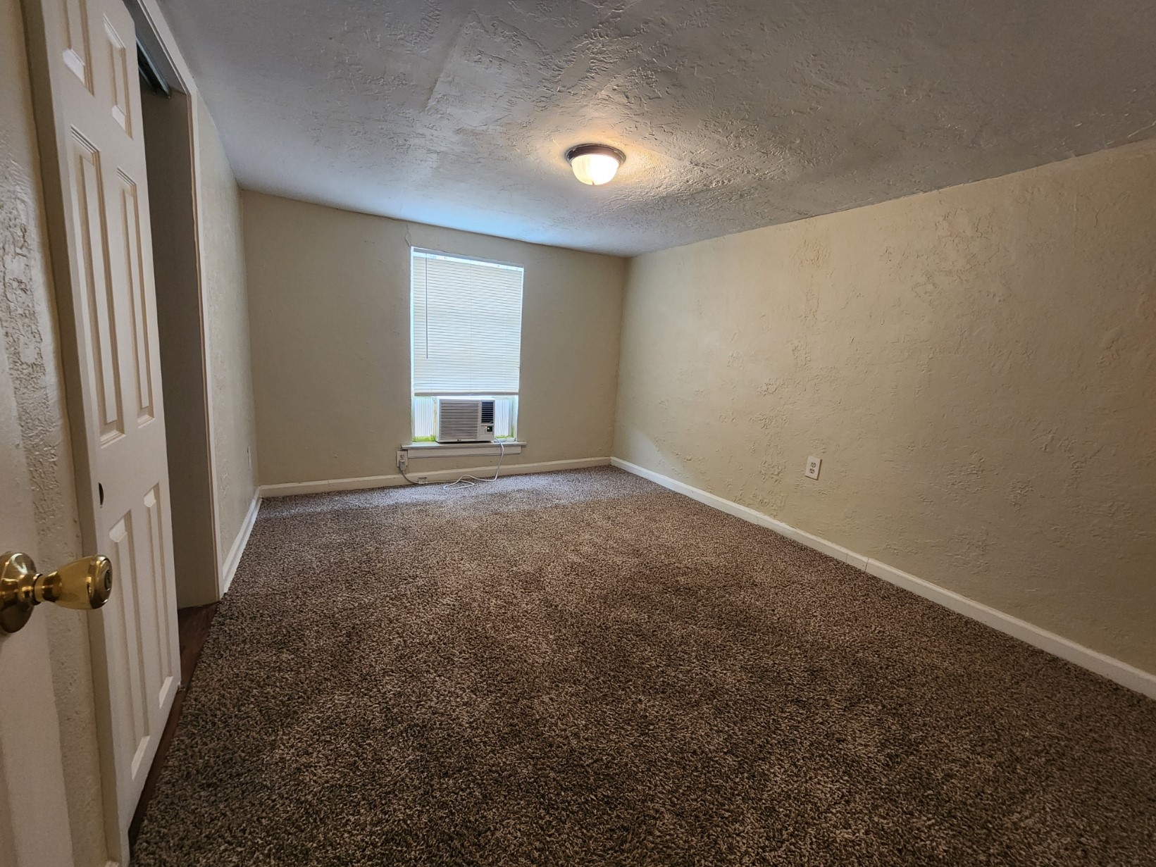 4203 Polk Street A Property Photo 8