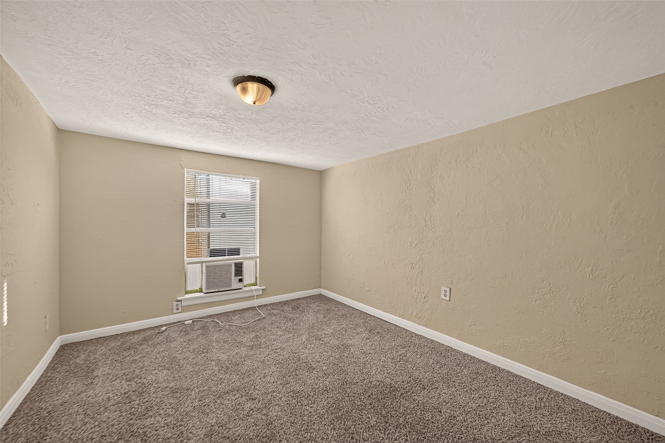 4203 Polk Street A Property Photo 17