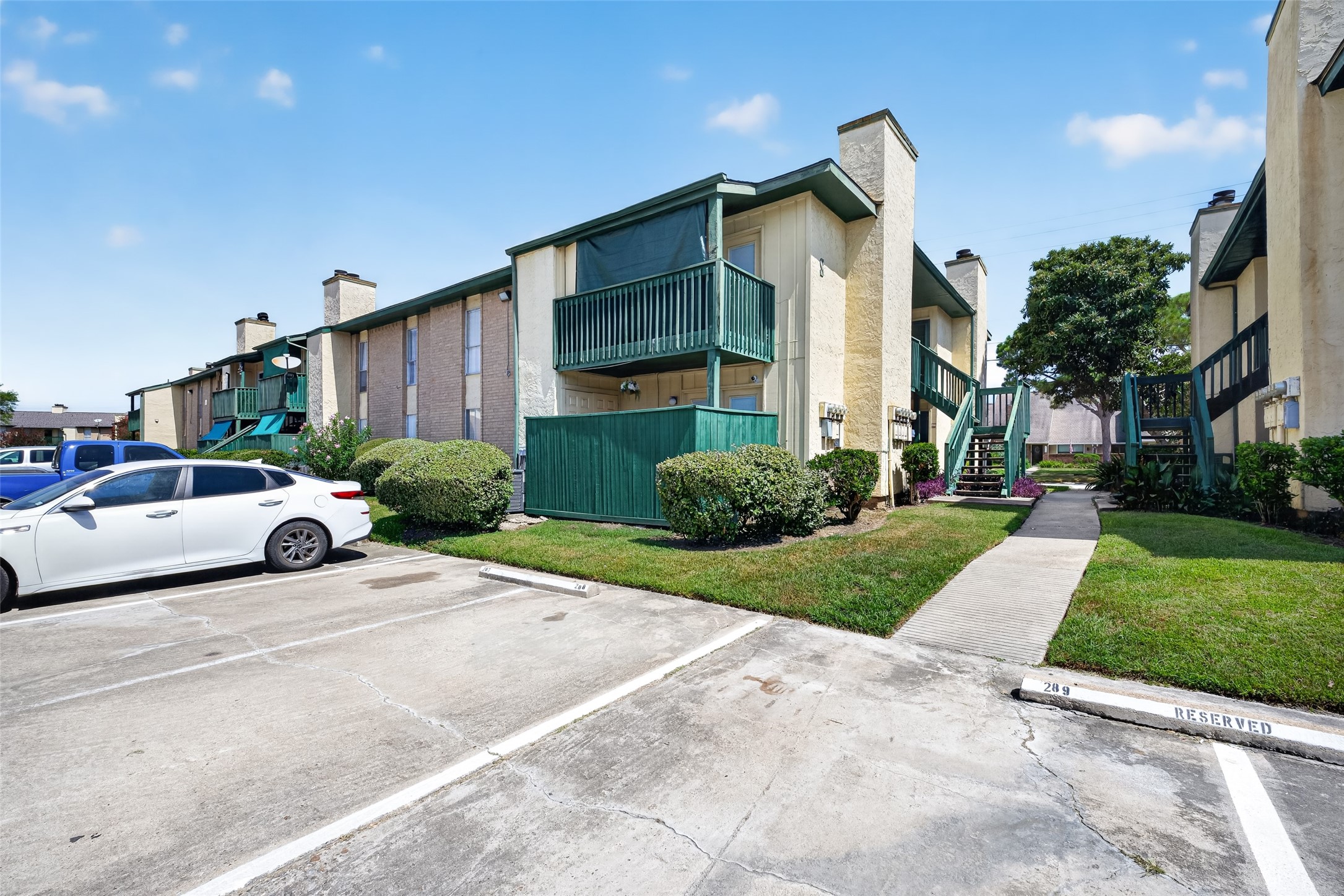 1516 Bay Area Boulevard S15 Property Photo 1