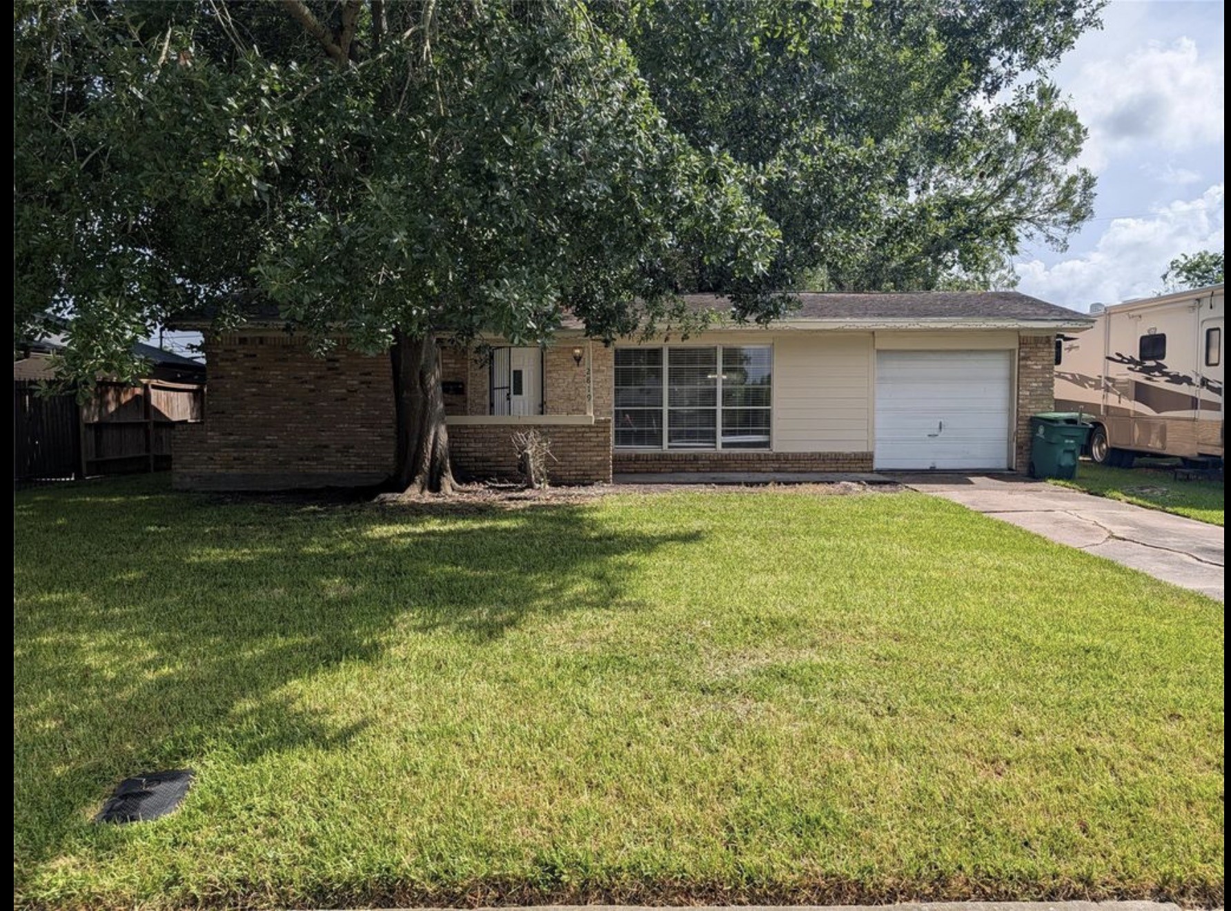 2819 Dragonwick Drive Property Photo 1