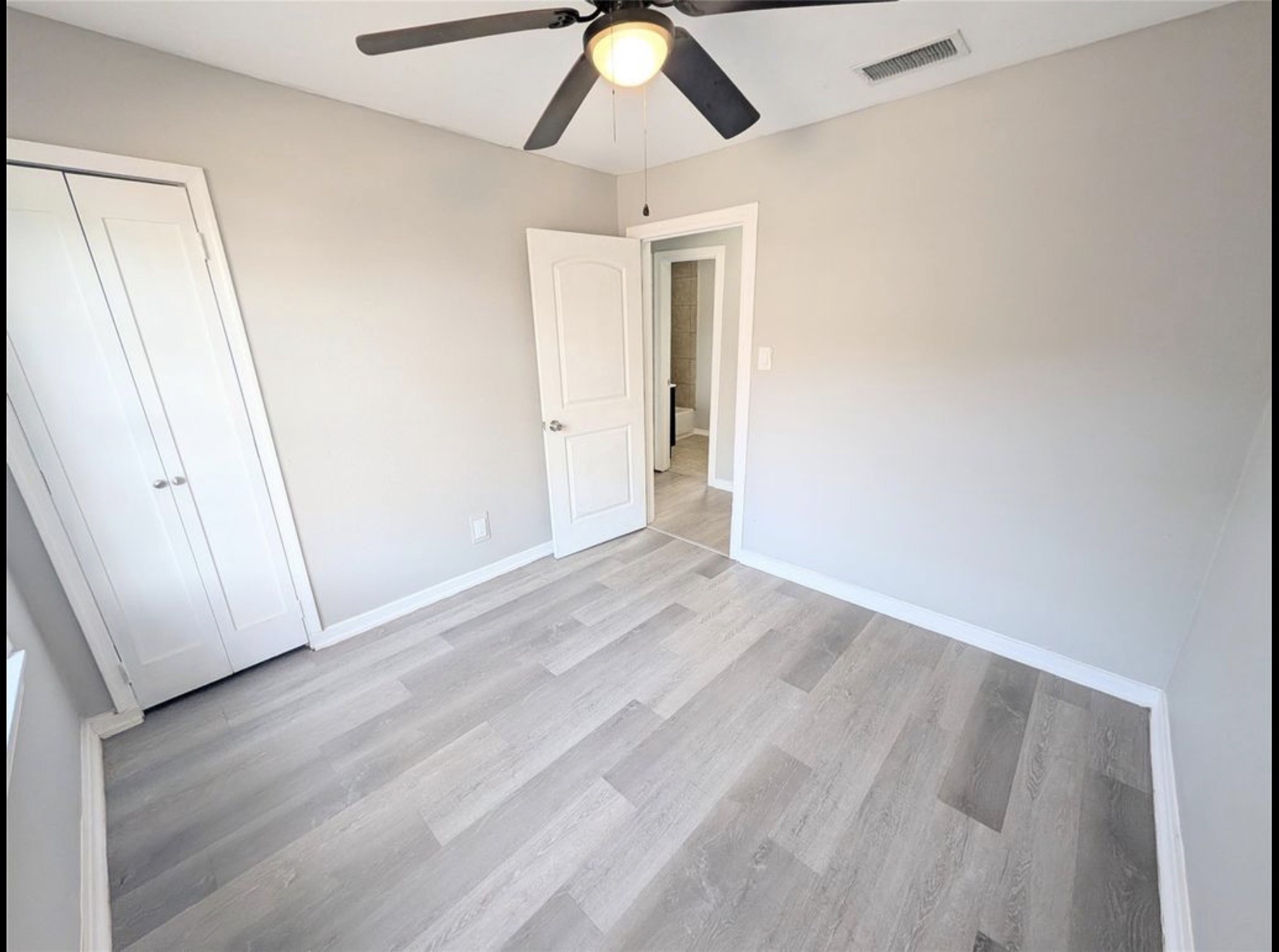 2819 Dragonwick Drive Property Photo 16
