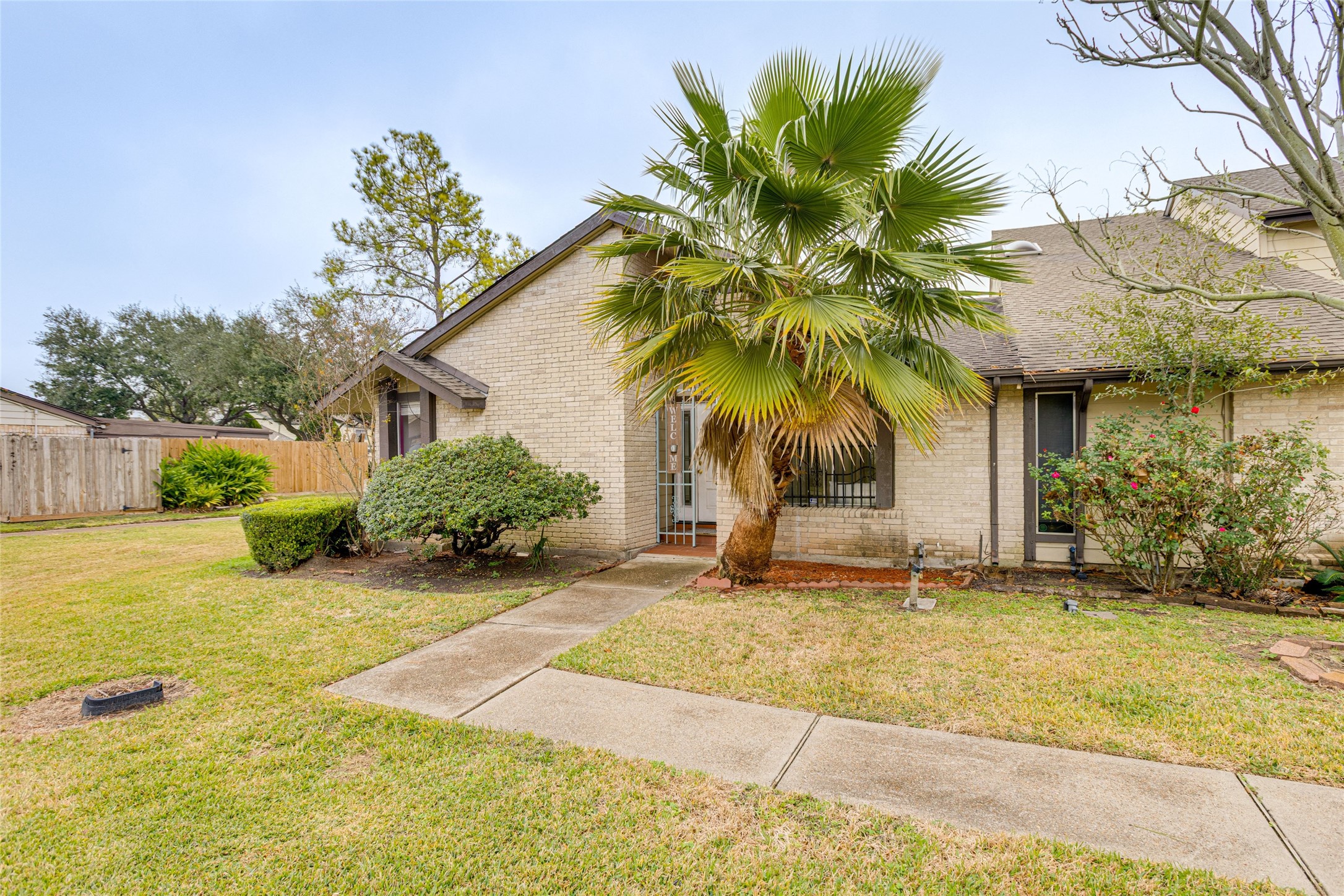 7114 S Dairy Ashford Road Property Photo 3