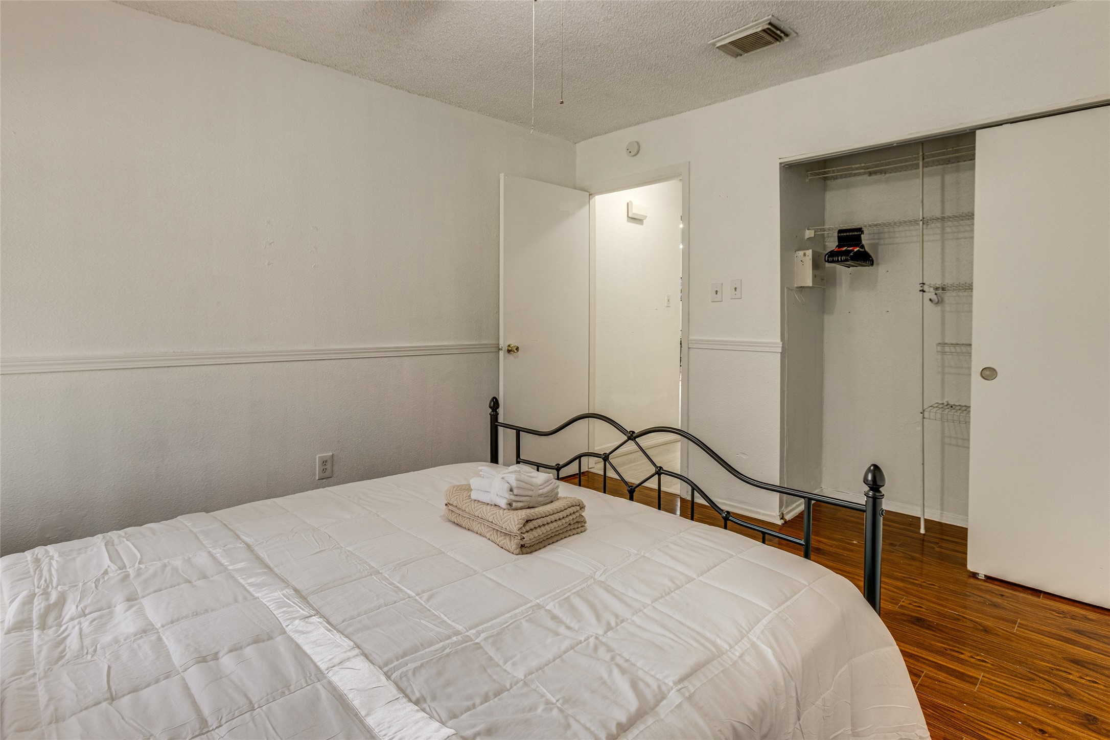 7114 S Dairy Ashford Road Property Photo 15
