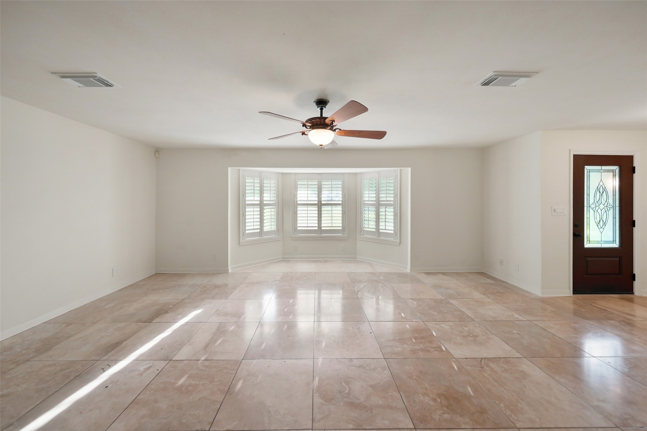 83 County Road 3189c Property Photo 5