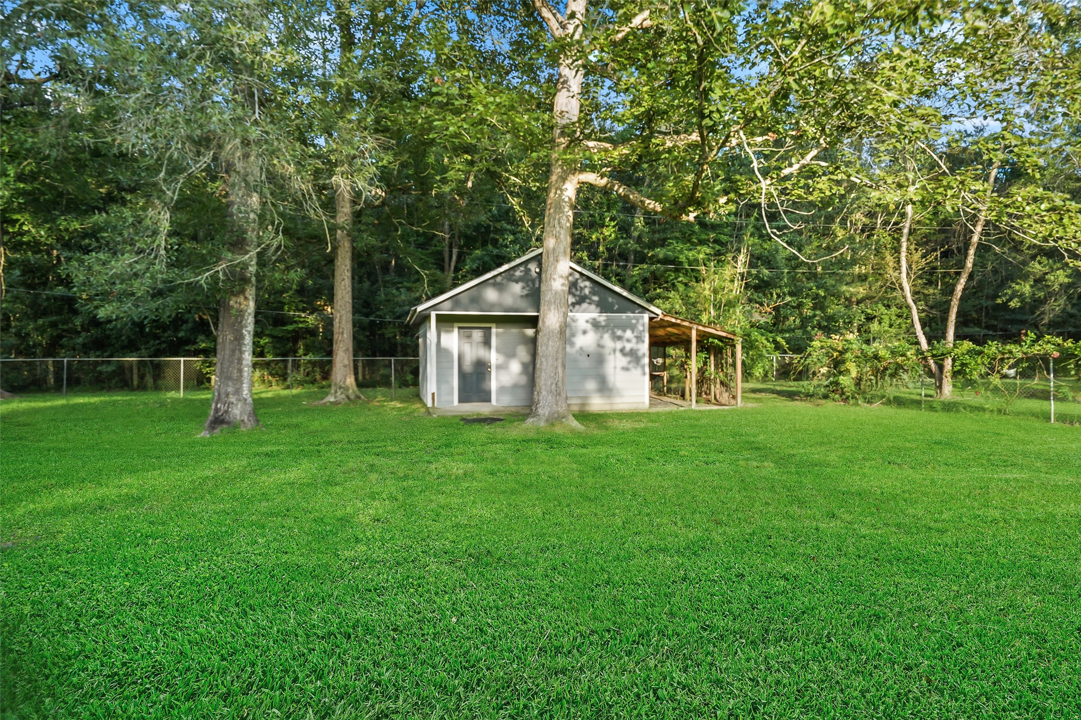 83 County Road 3189c Property Photo 42