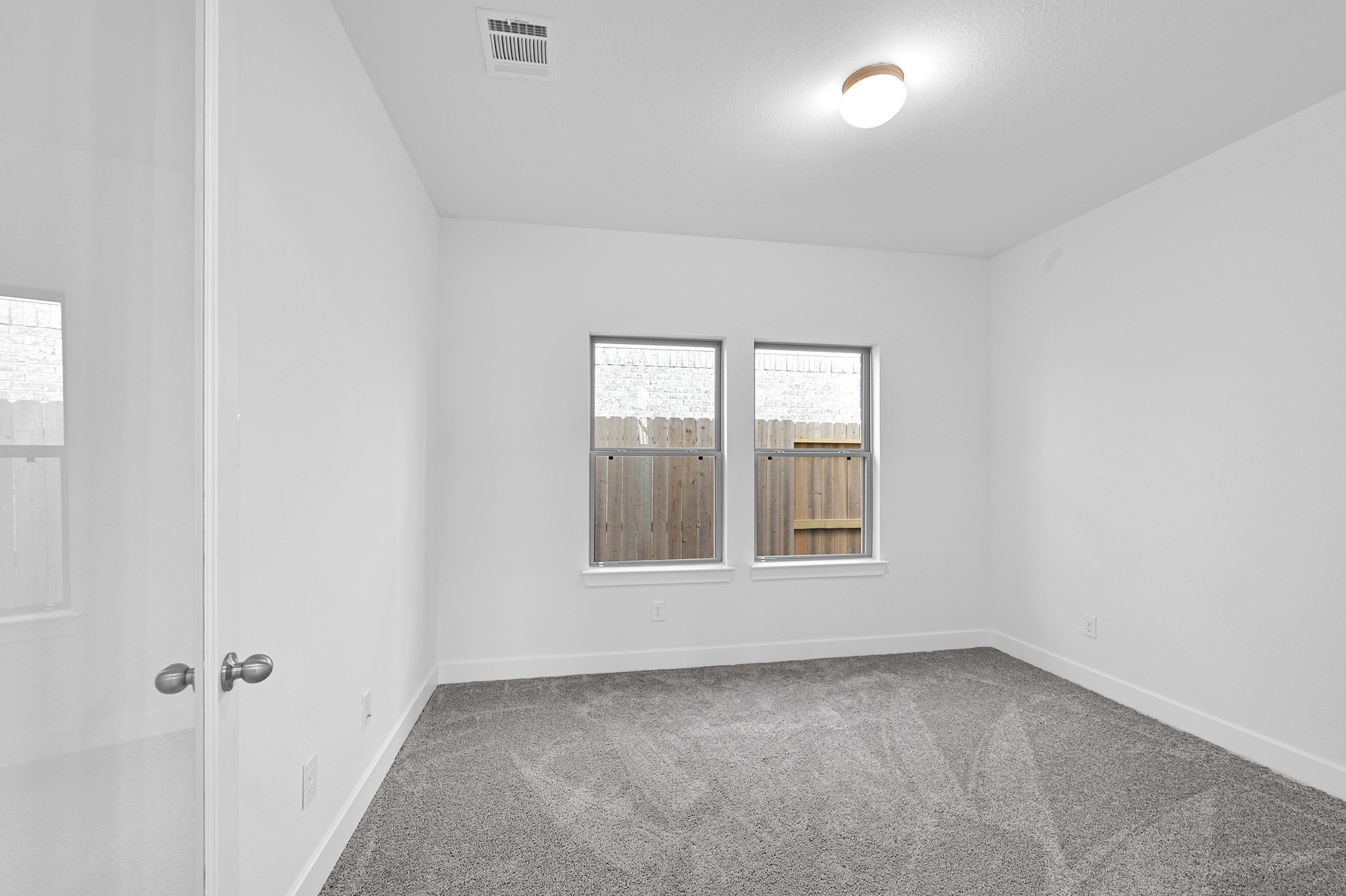 5207 Birch Shadow Drive Drive Property Photo 8