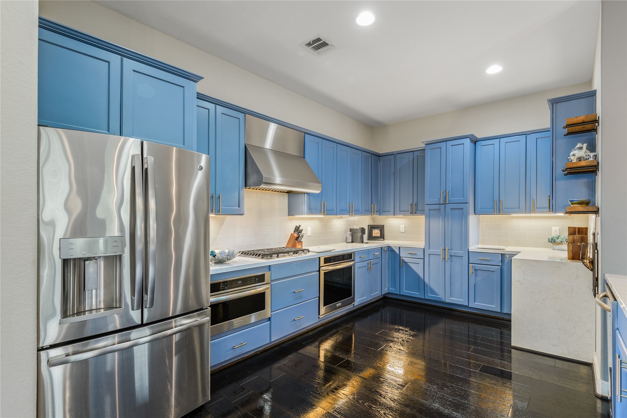 1804 Goliad Street Property Photo 12