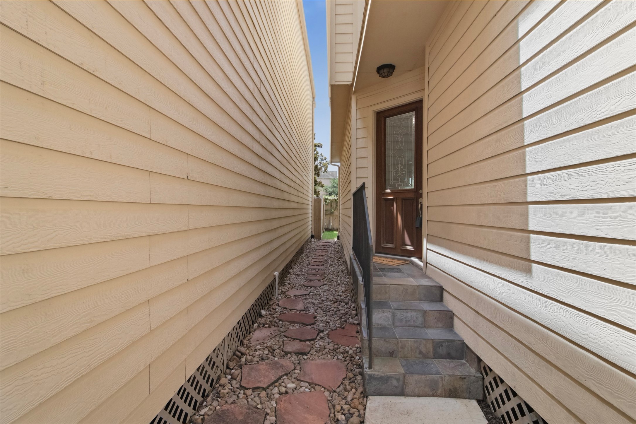5819 Petty Street C Property Photo 2