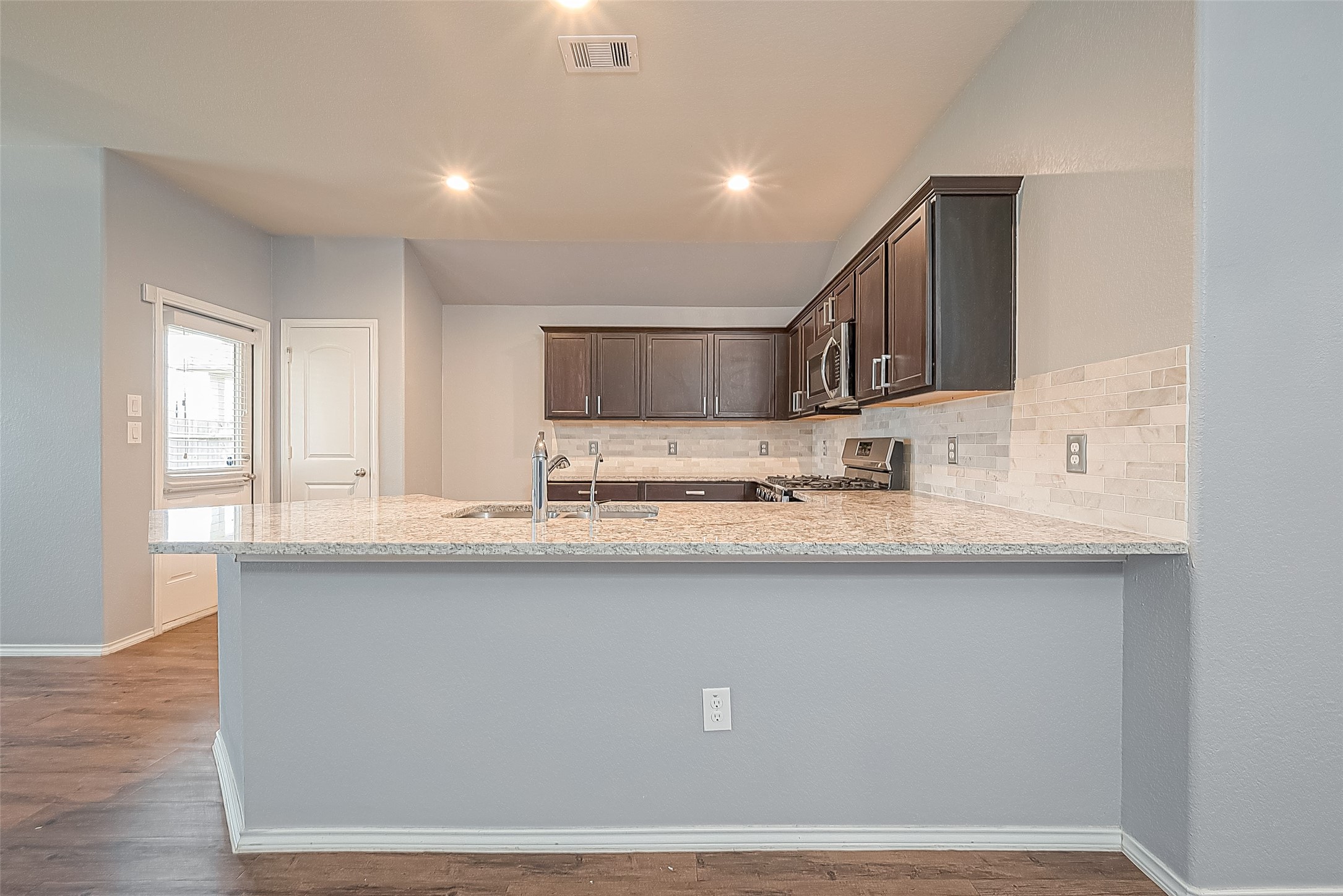 14015 Lake Crescent Drive Property Photo 13