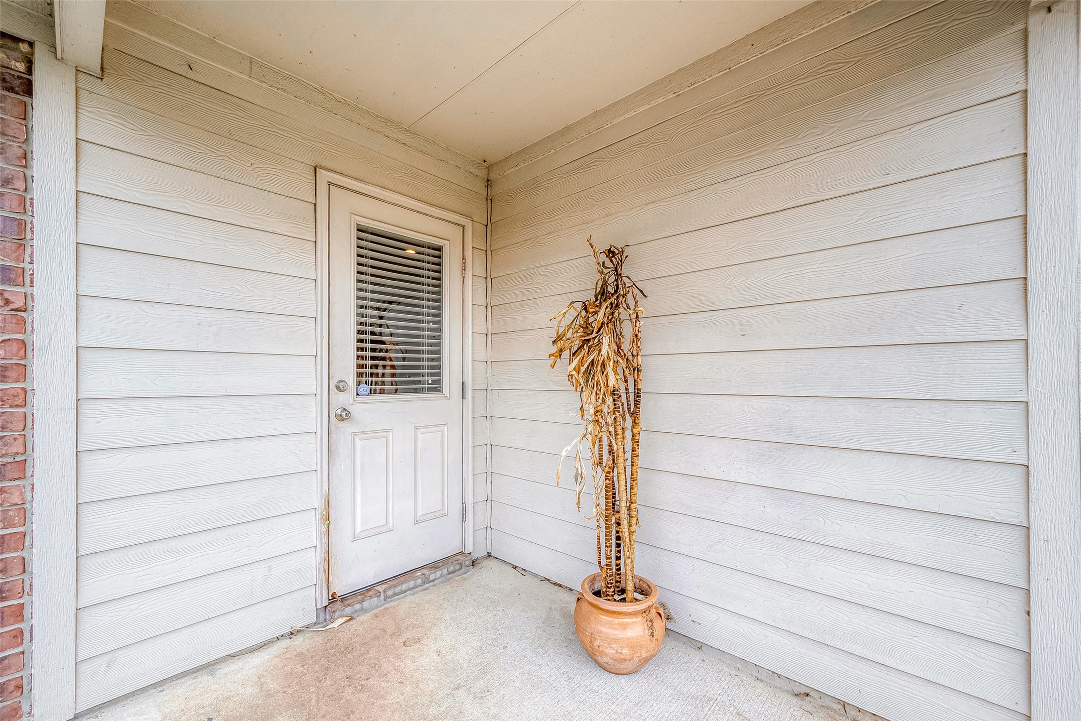 14015 Lake Crescent Drive Property Photo 38