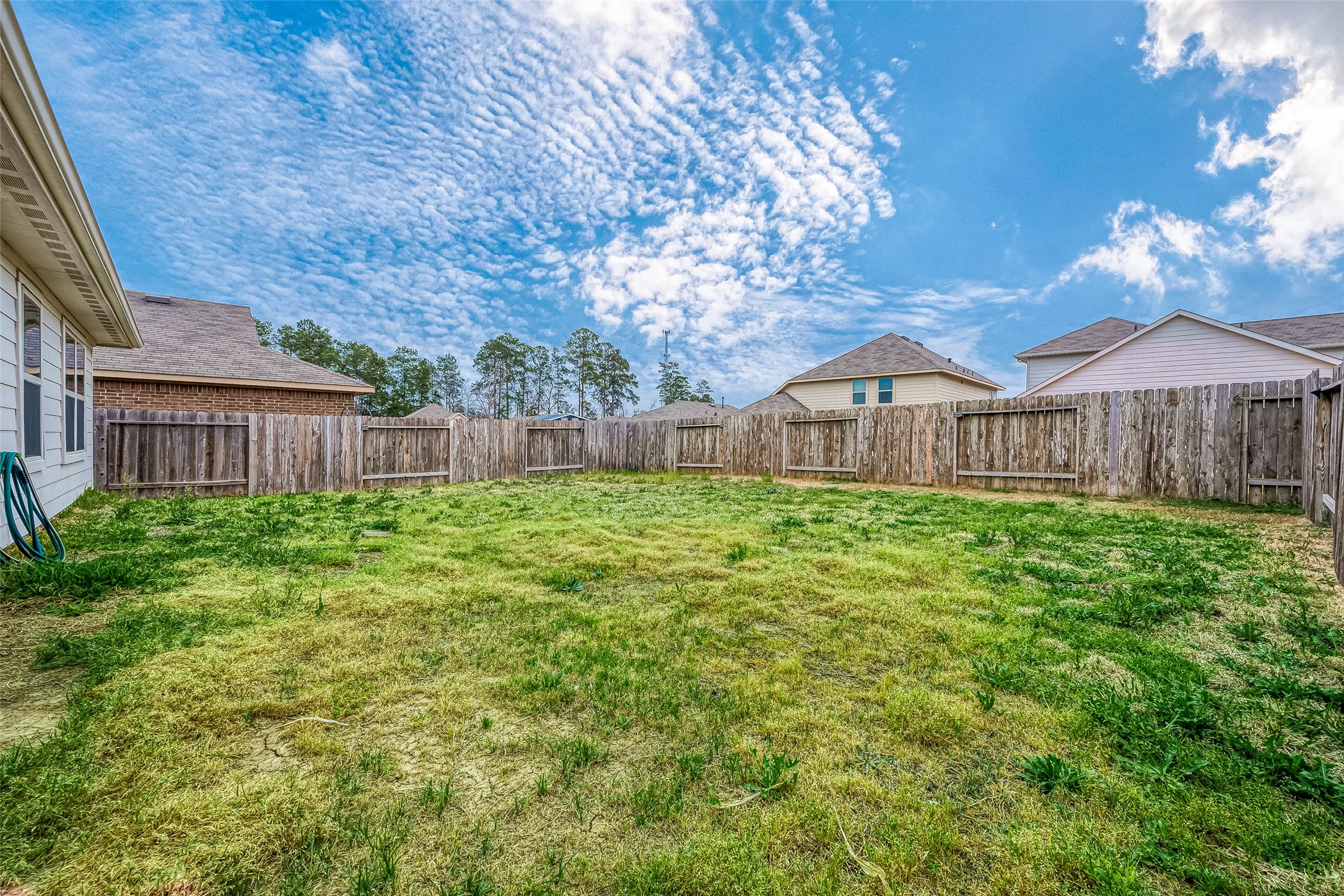 14015 Lake Crescent Drive Property Photo 40