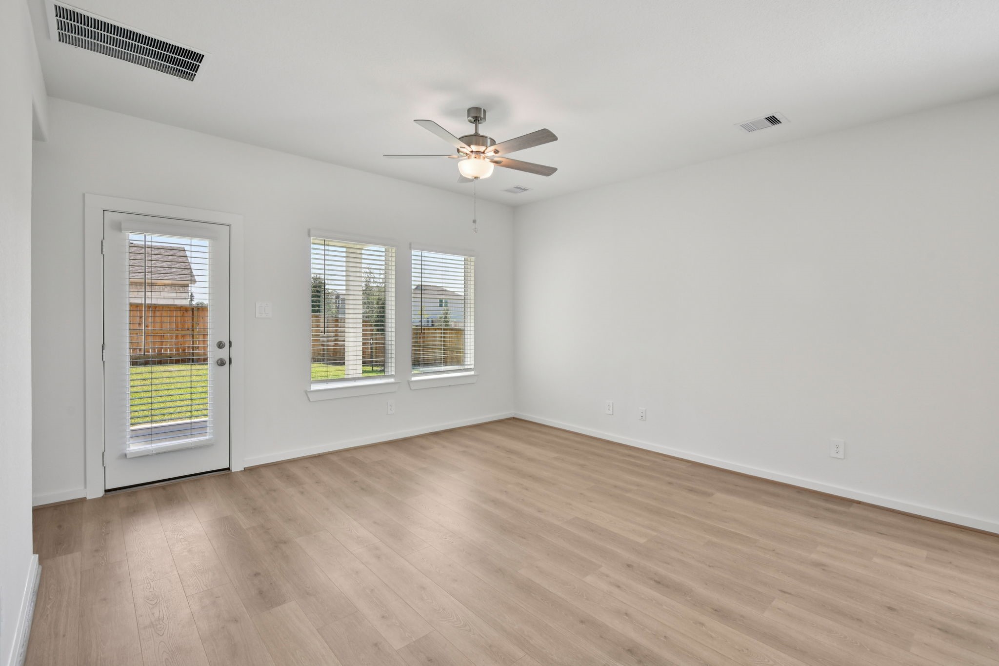 2546 Cactus Ranch Lane Property Photo 13