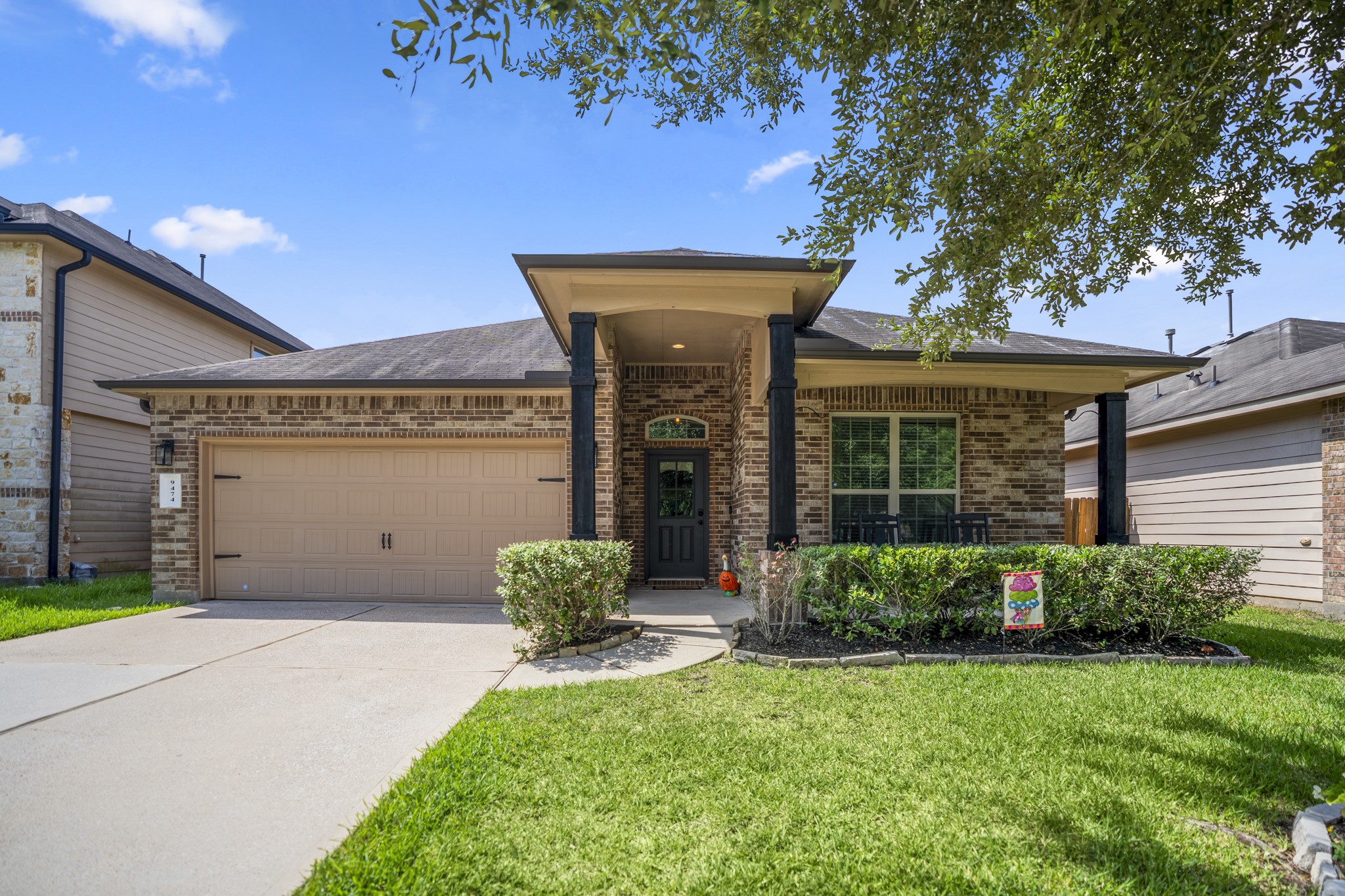 9474 E Woodmark Property Photo 2