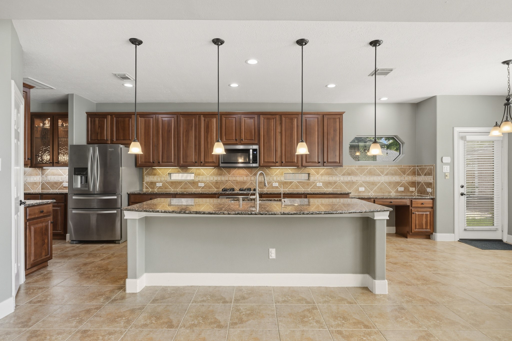 10502 Shipmans Landing Drive Property Photo 18