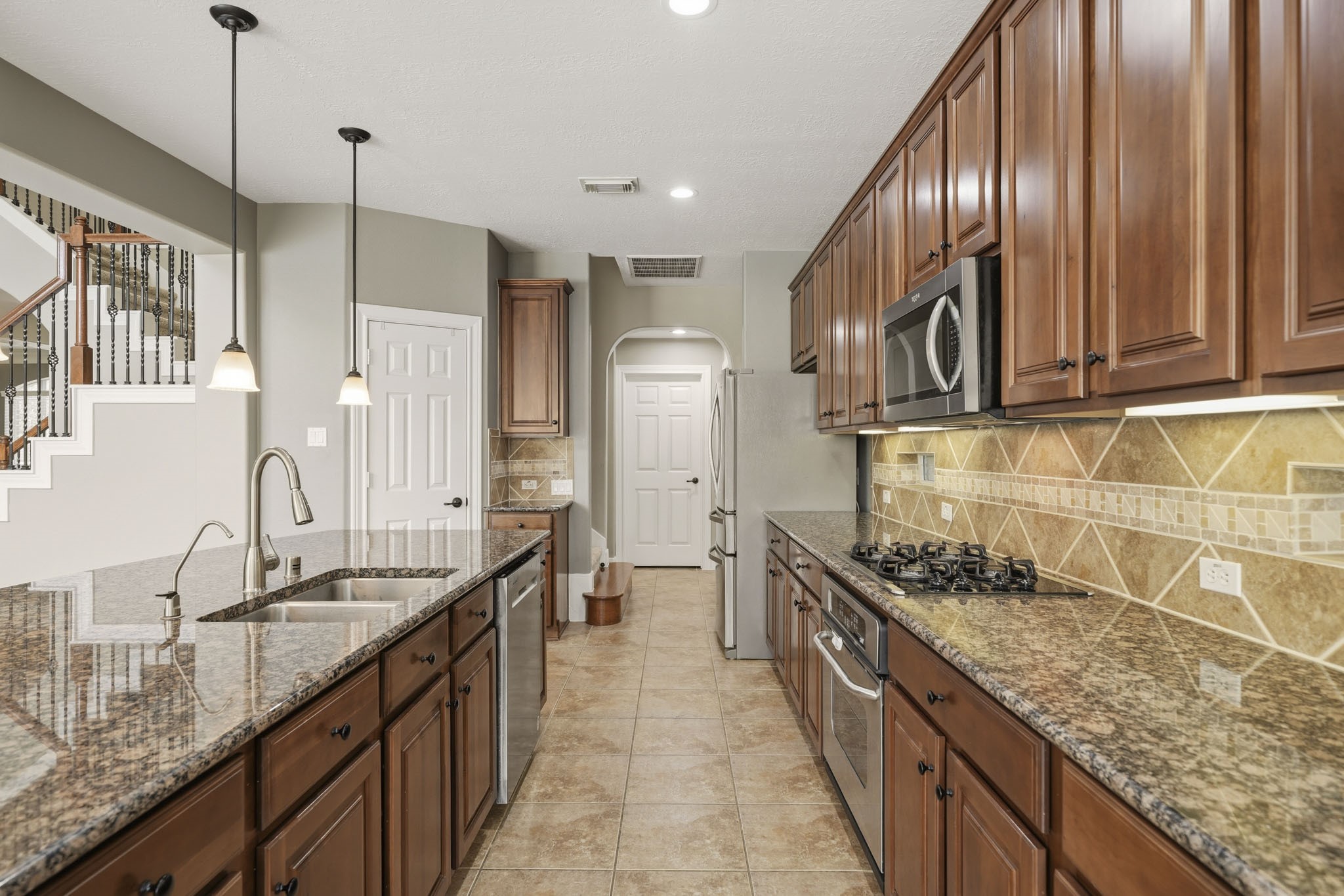 10502 Shipmans Landing Drive Property Photo 20