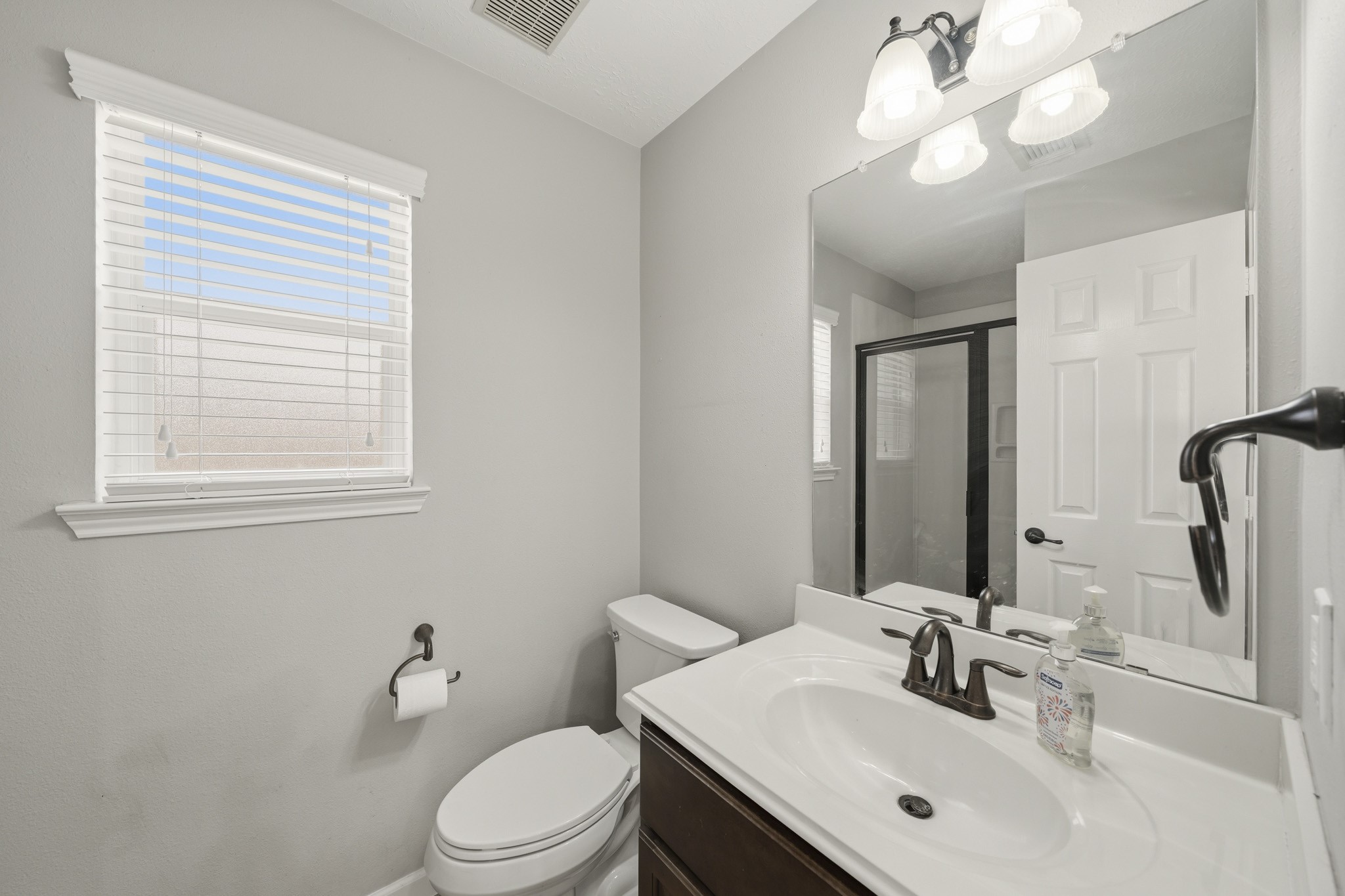 10502 Shipmans Landing Drive Property Photo 33