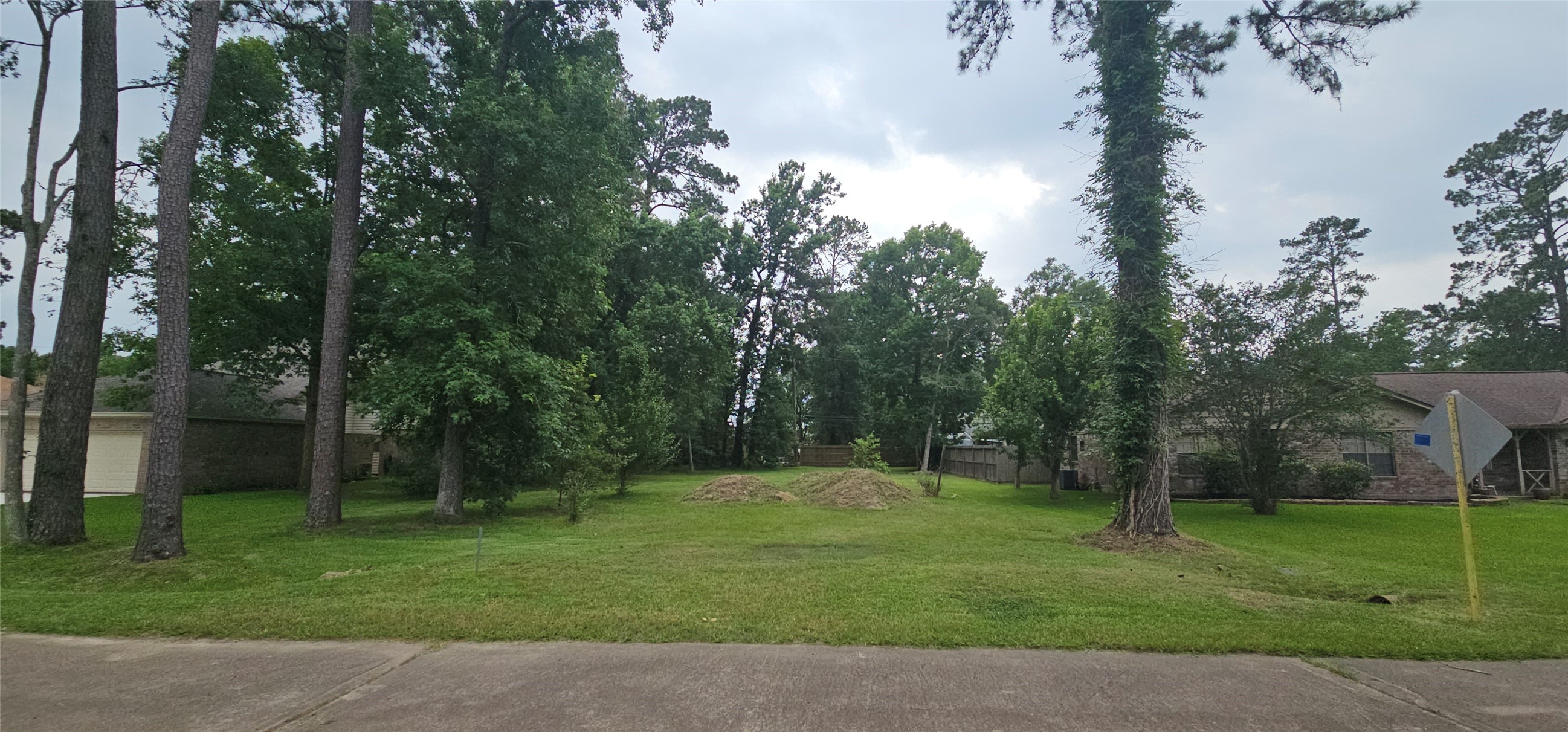 1810 Round Wind Trail Property Photo 9