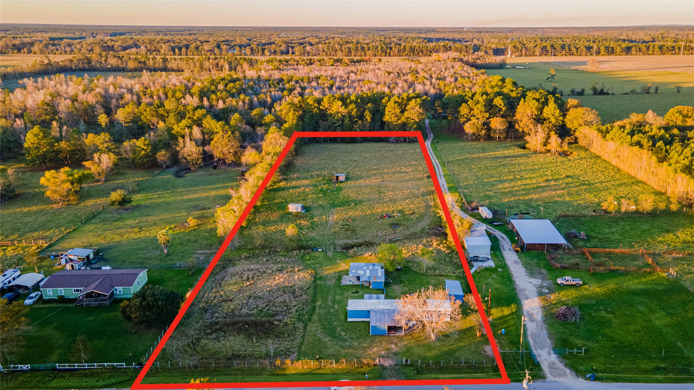 846 County Road 685 Road Property Photo 3