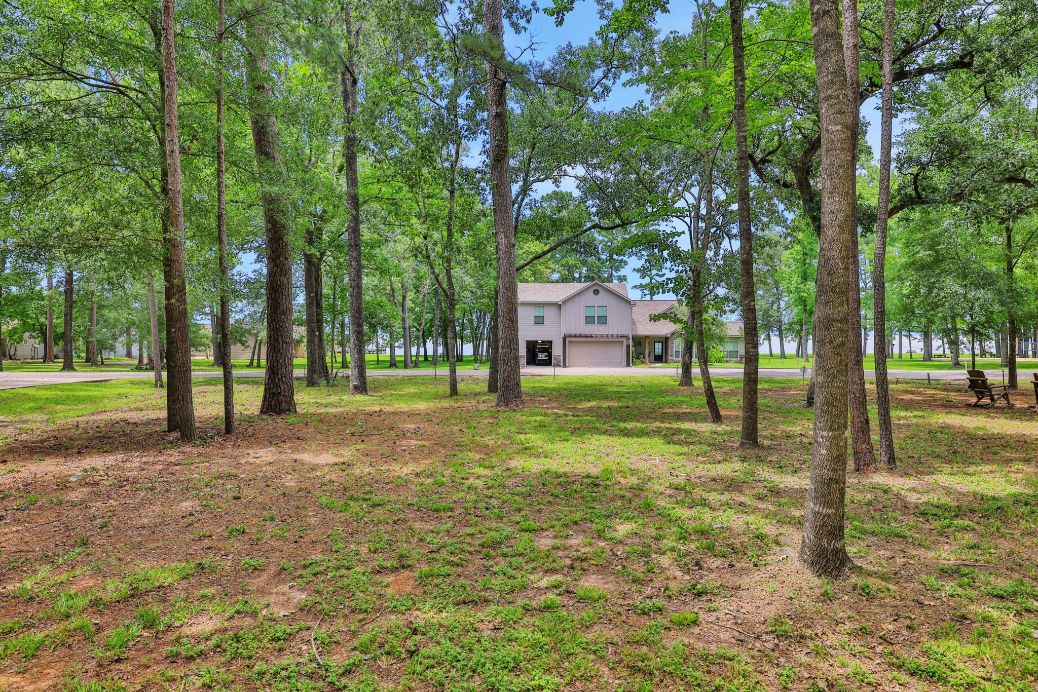 90 N Royale Greens Drive Property Photo 4