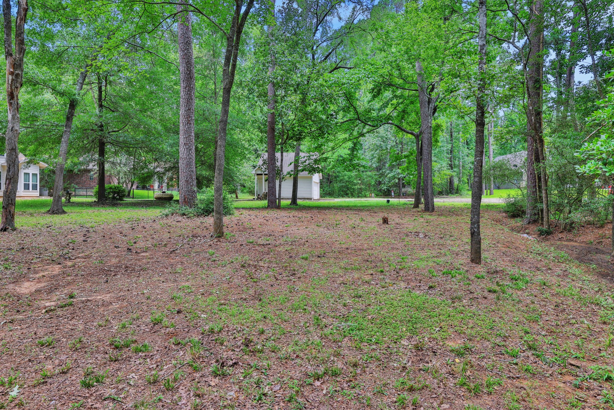 90 N Royale Greens Drive Property Photo 5