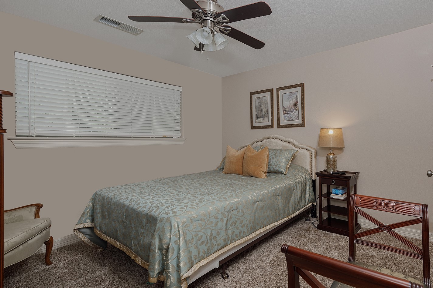 4 Postvine Court Property Photo 9