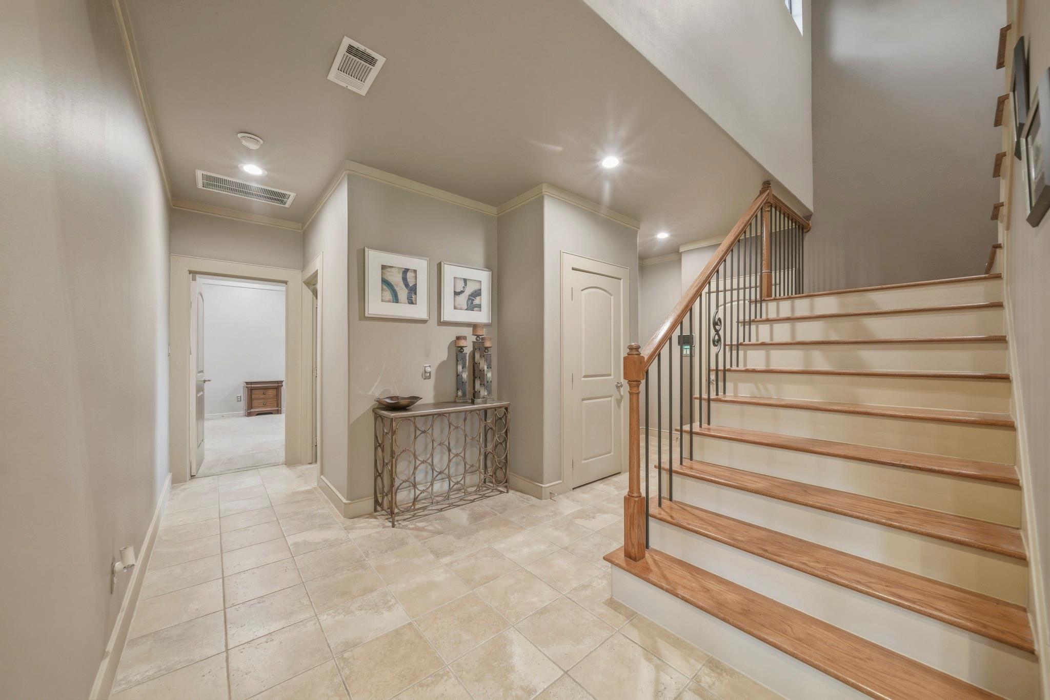 4406 Convento Drive Property Photo 44