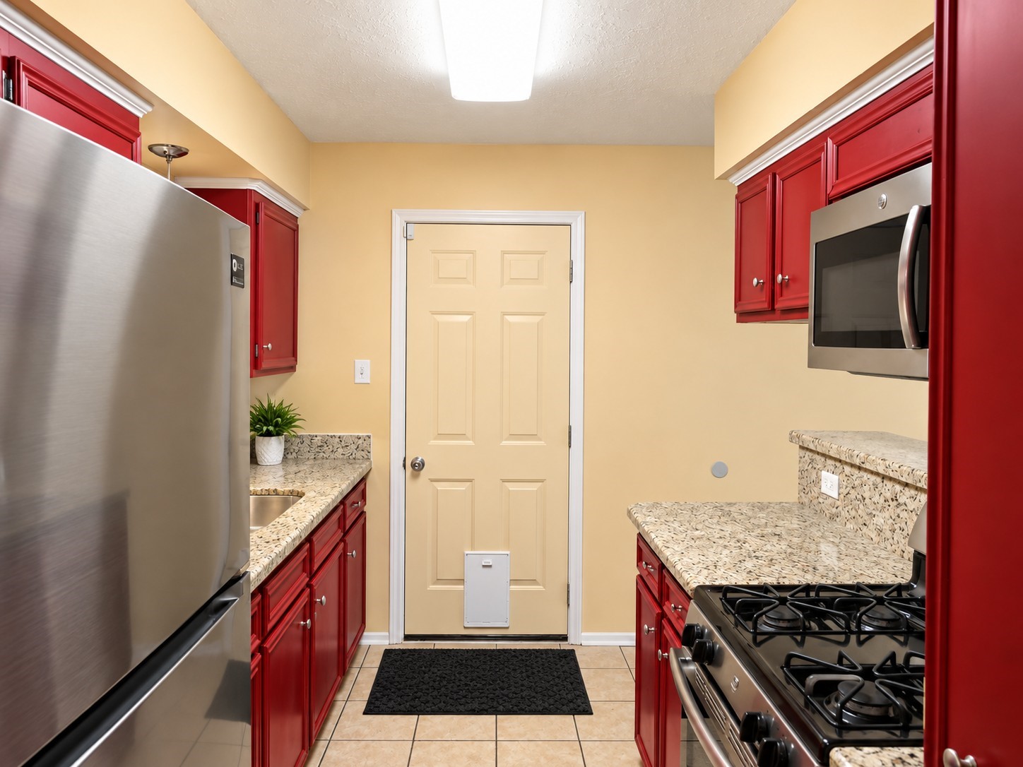 1203 W Jefferson Street Property Photo 11