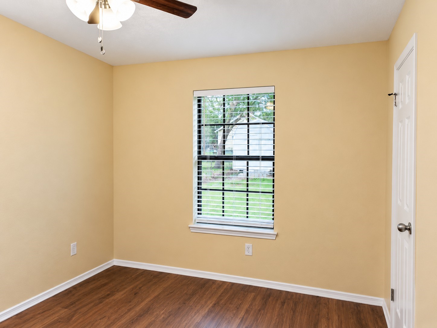 1203 W Jefferson Street Property Photo 14
