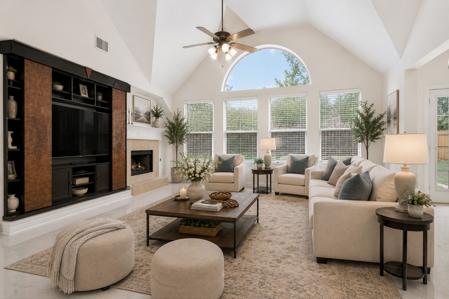 3314 Crimson Maple Court Property Photo 7