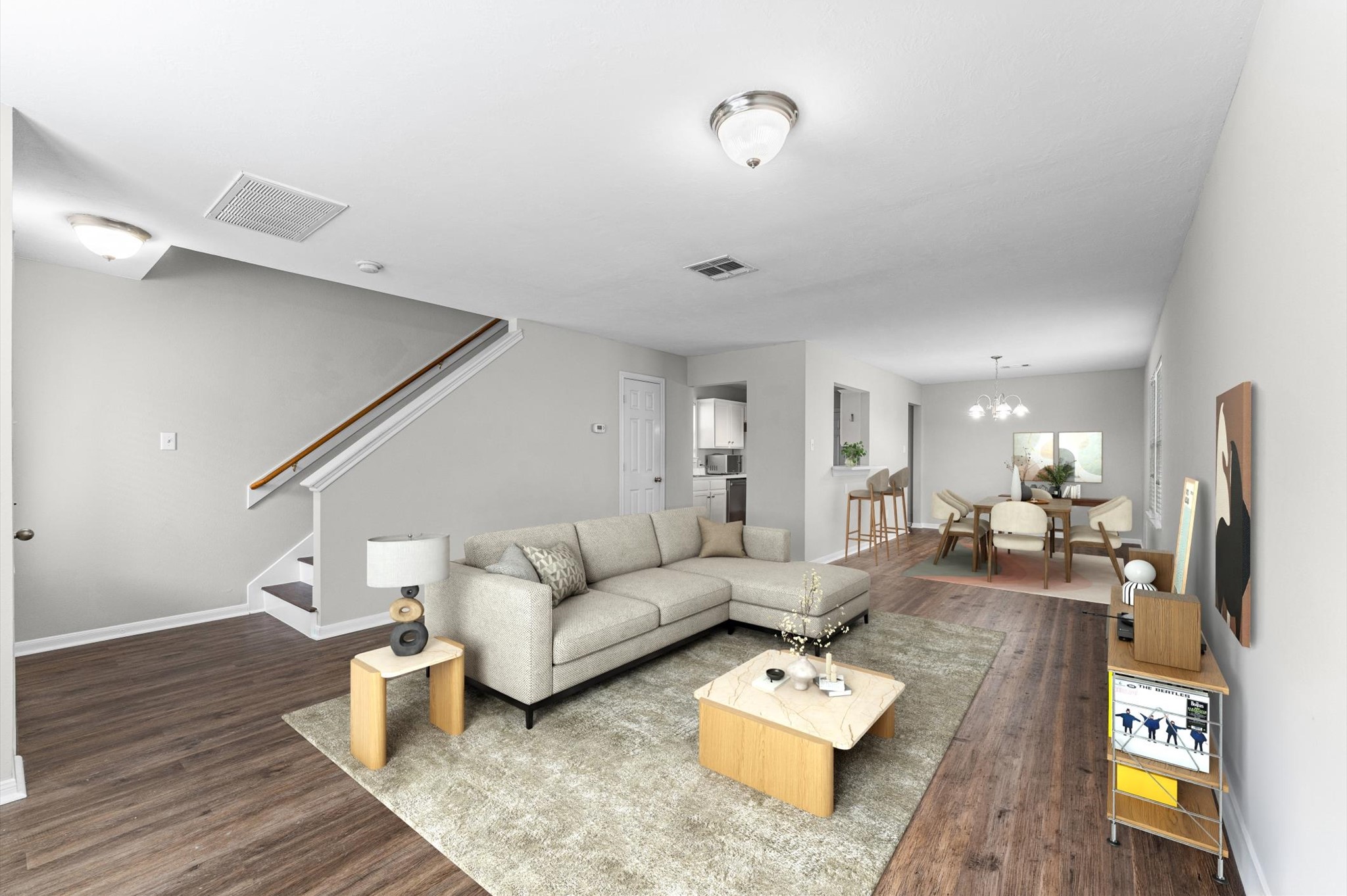 1424 Ruthven Street Property Photo 1