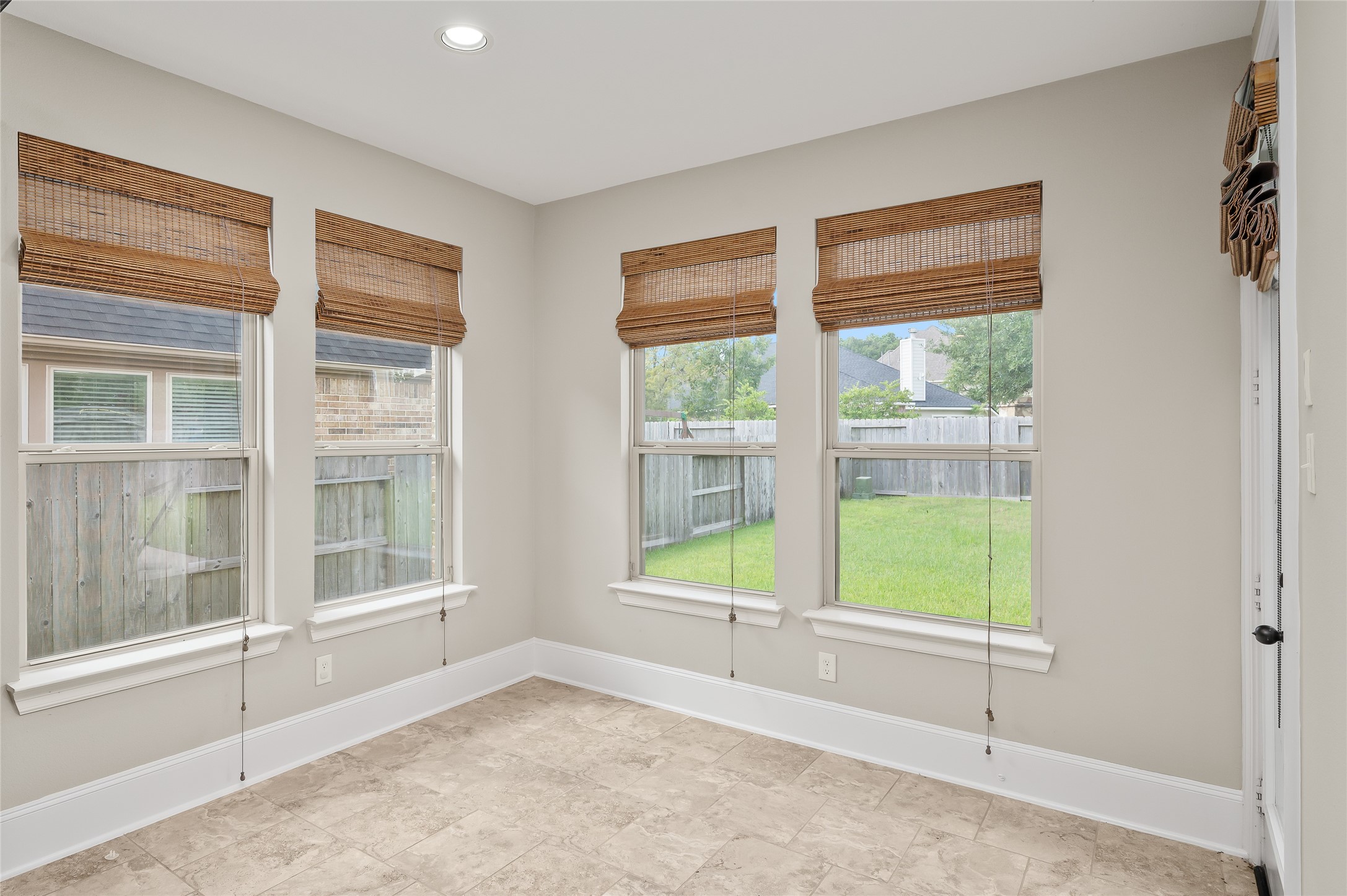 1714 Wickham Reach Drive Property Photo 15