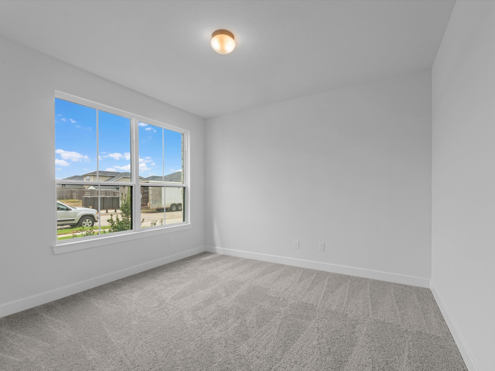 5534 Bermuda Sands Drive Property Photo 10