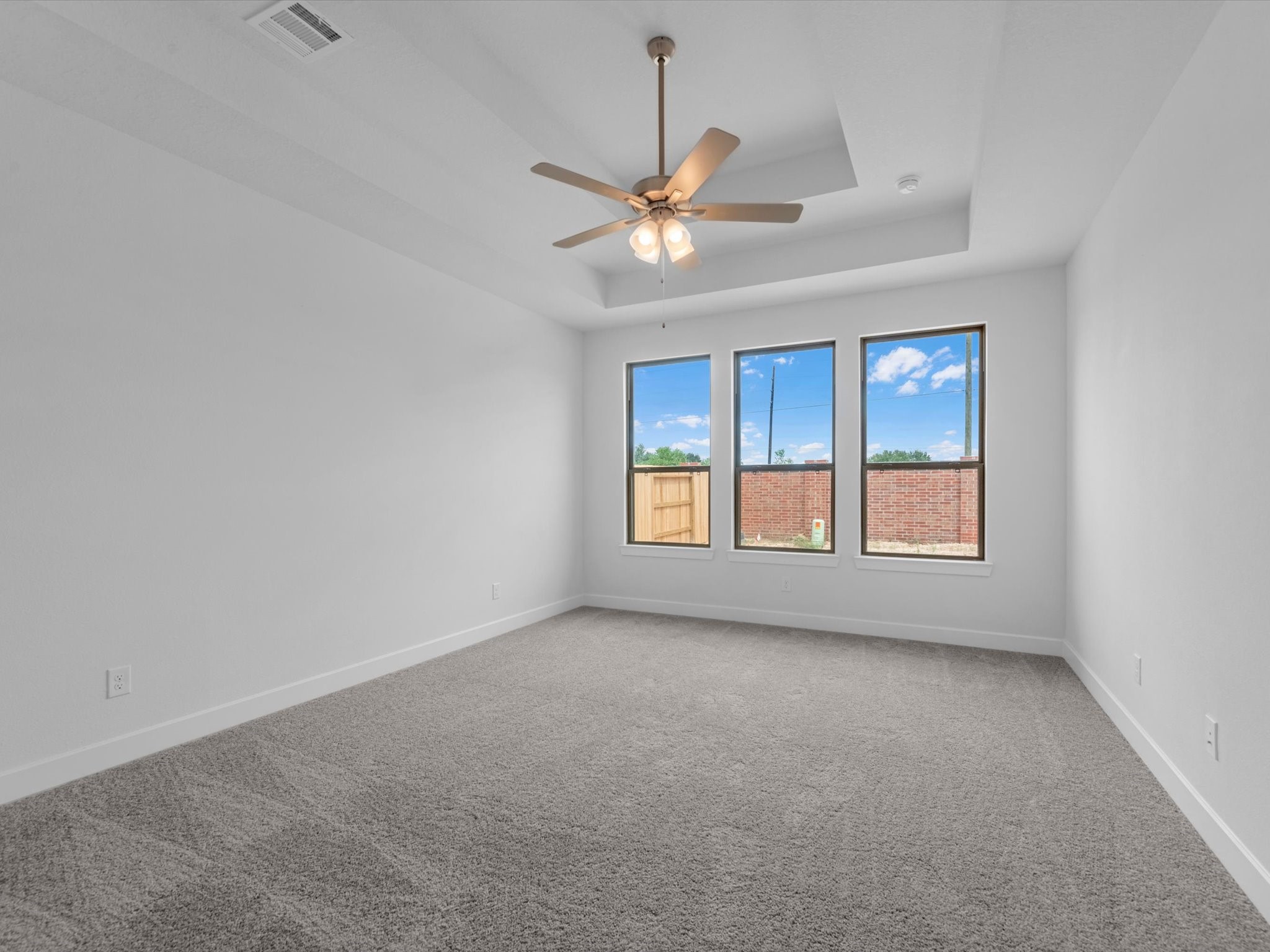 5534 Bermuda Sands Drive Property Photo 11