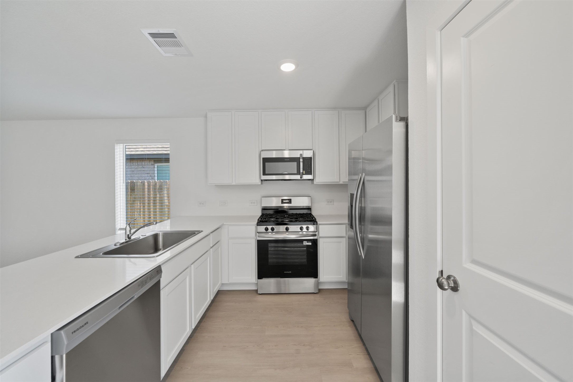 29031 Great Flatland Trail Property Photo 10