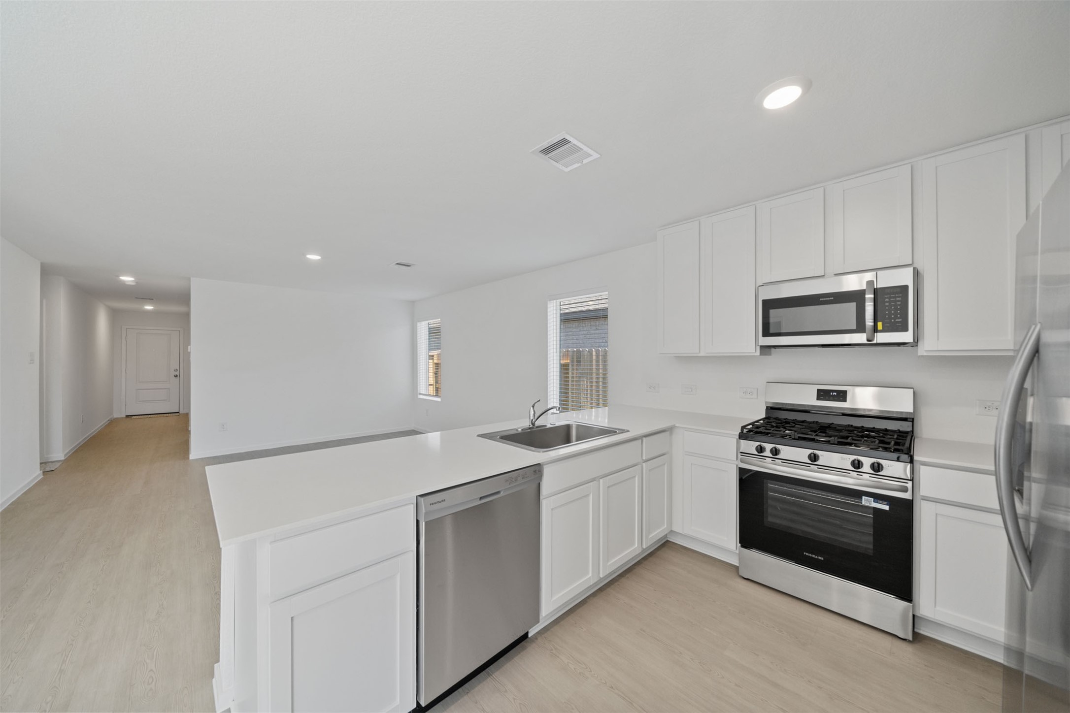 29031 Great Flatland Trail Property Photo 11