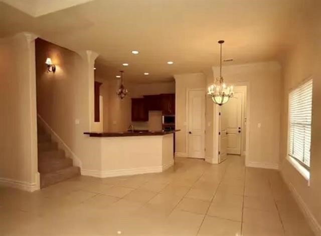 7 Stonebrook Court Property Photo 9