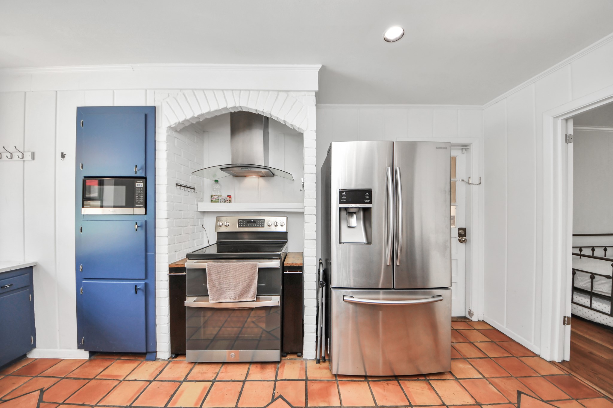 5139 Beechnut Street Property Photo 14