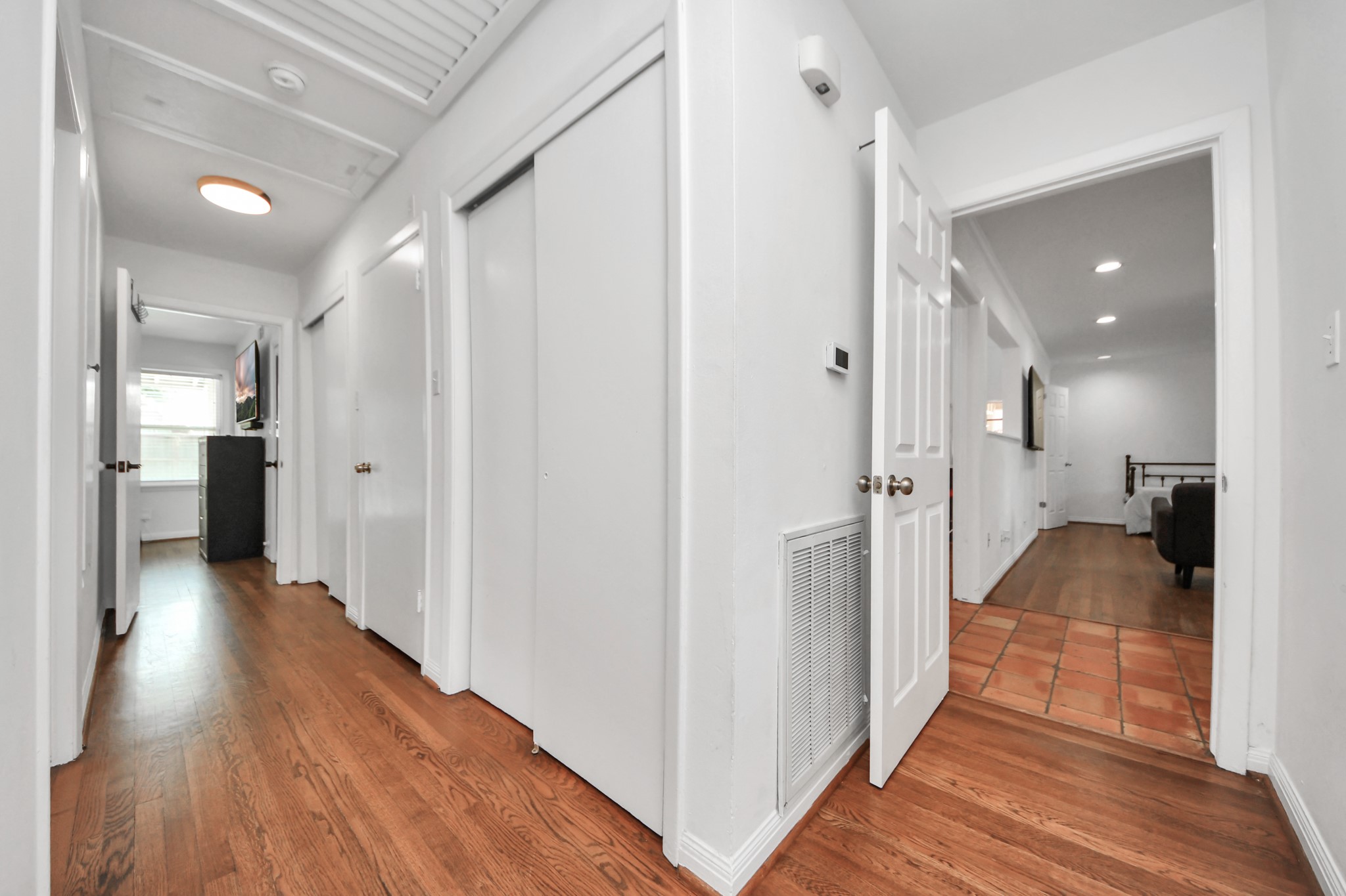 5139 Beechnut Street Property Photo 17