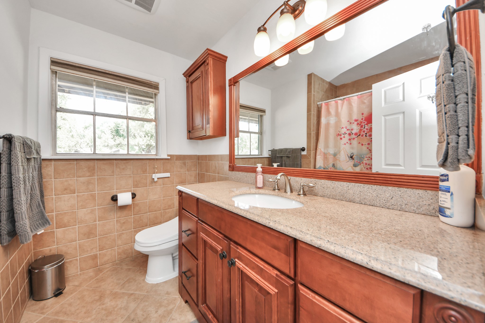 5139 Beechnut Street Property Photo 28