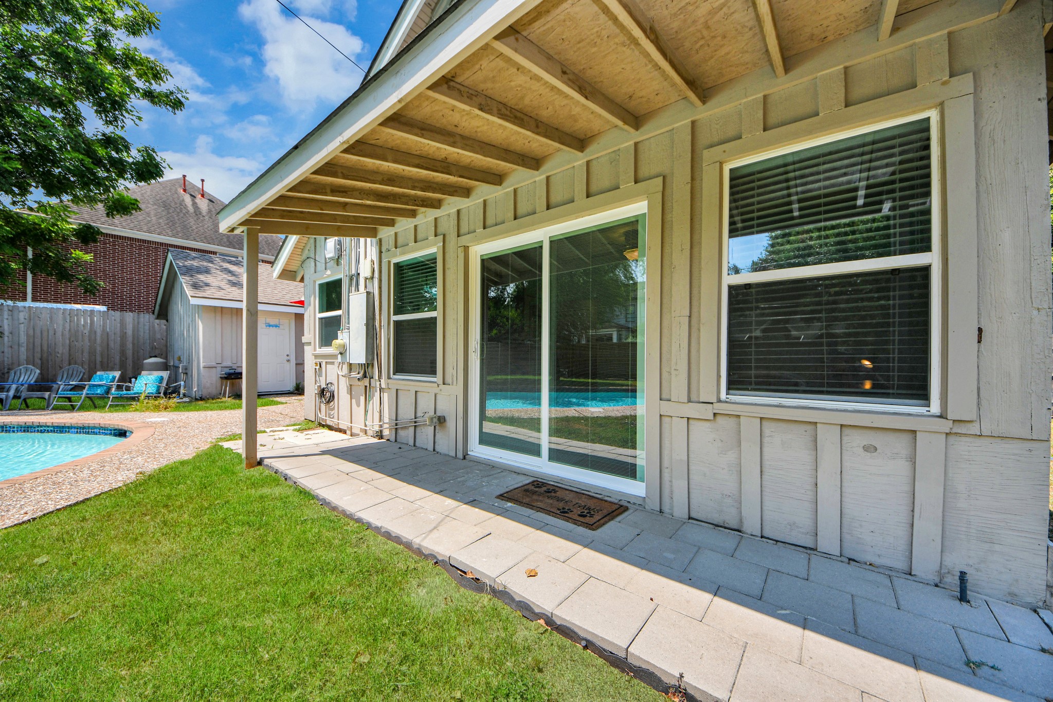5139 Beechnut Street Property Photo 34