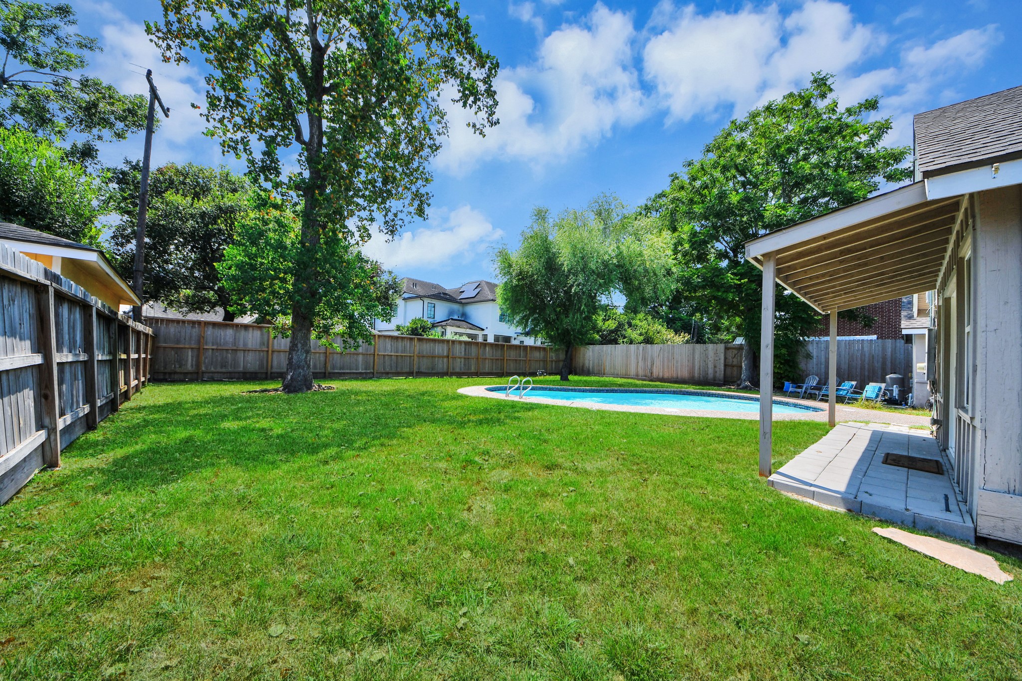 5139 Beechnut Street Property Photo 35