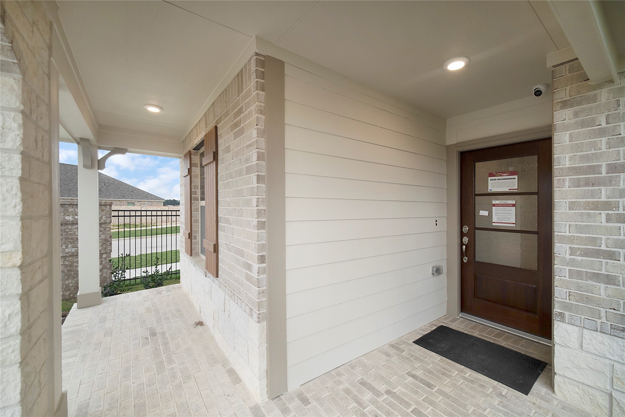 5623 Pearl Vista Drive Property Photo 2