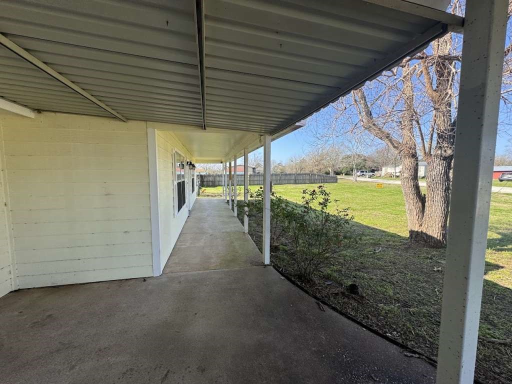 3 John Kay Road Property Photo 2