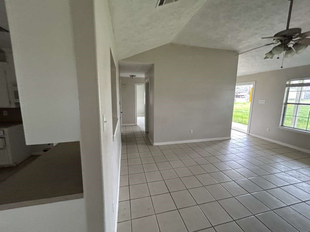 3 John Kay Road Property Photo 9