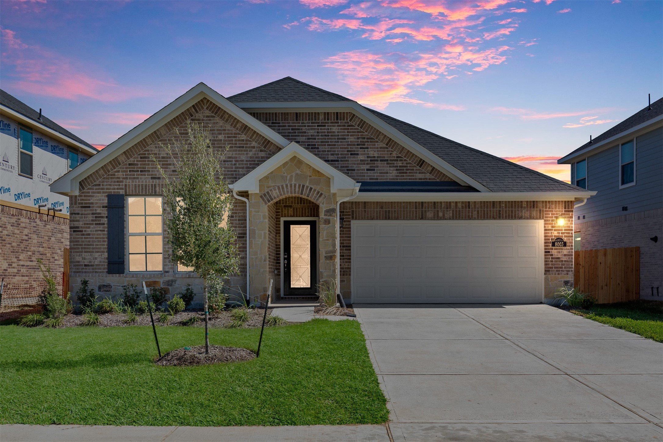 8003 Chukka Drive Property Photo 1