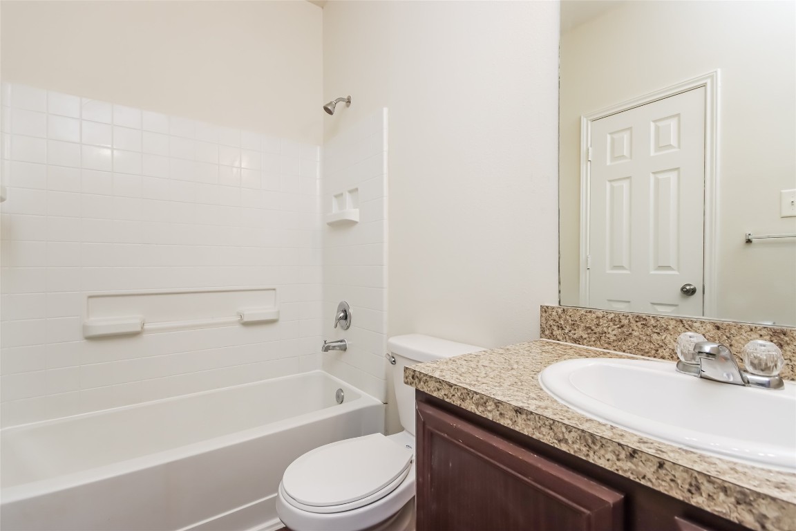 12414 Roy Mix Bohn Lane Property Photo 7