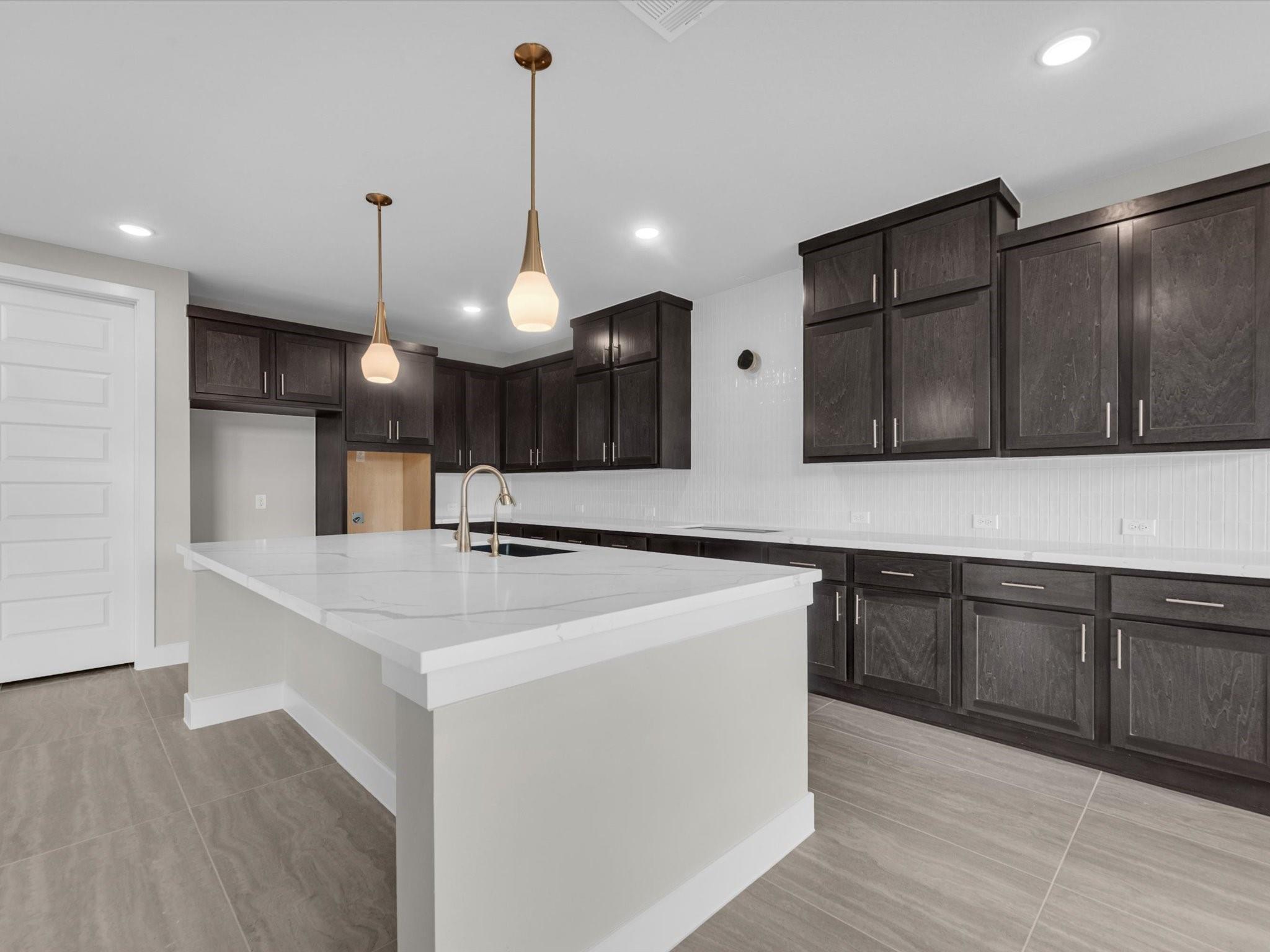 16602 Blissful Day Way Property Photo 7