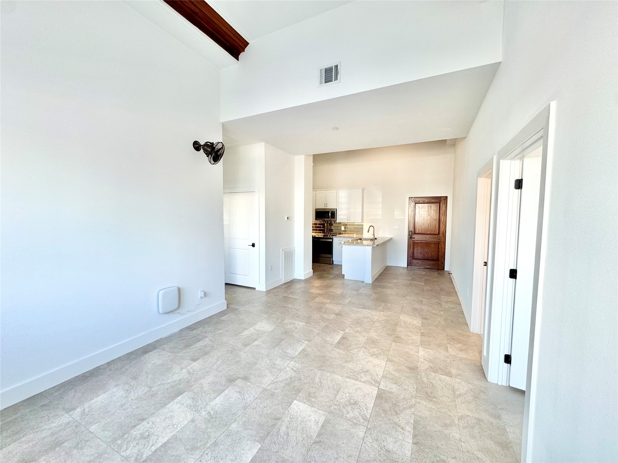 2102 Mechanic Street 104 Property Photo 6