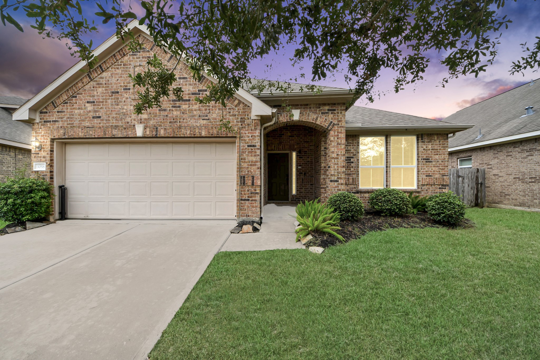 3058 Winterberry Lane Property Photo 1
